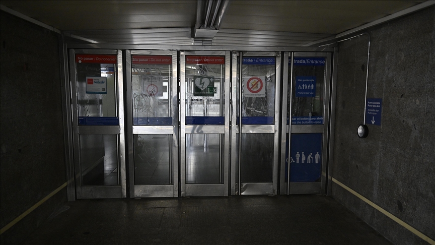 İspanya ve Portekiz’de milyonlarca kişiyi etkileyen geniş çaplı elektrik kesintisi yaşanıyor