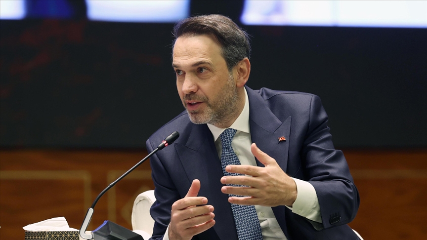 Enerji ve Tabii Kaynaklar Bakanı Bayraktar, SDN Tech Expo sahnesinde