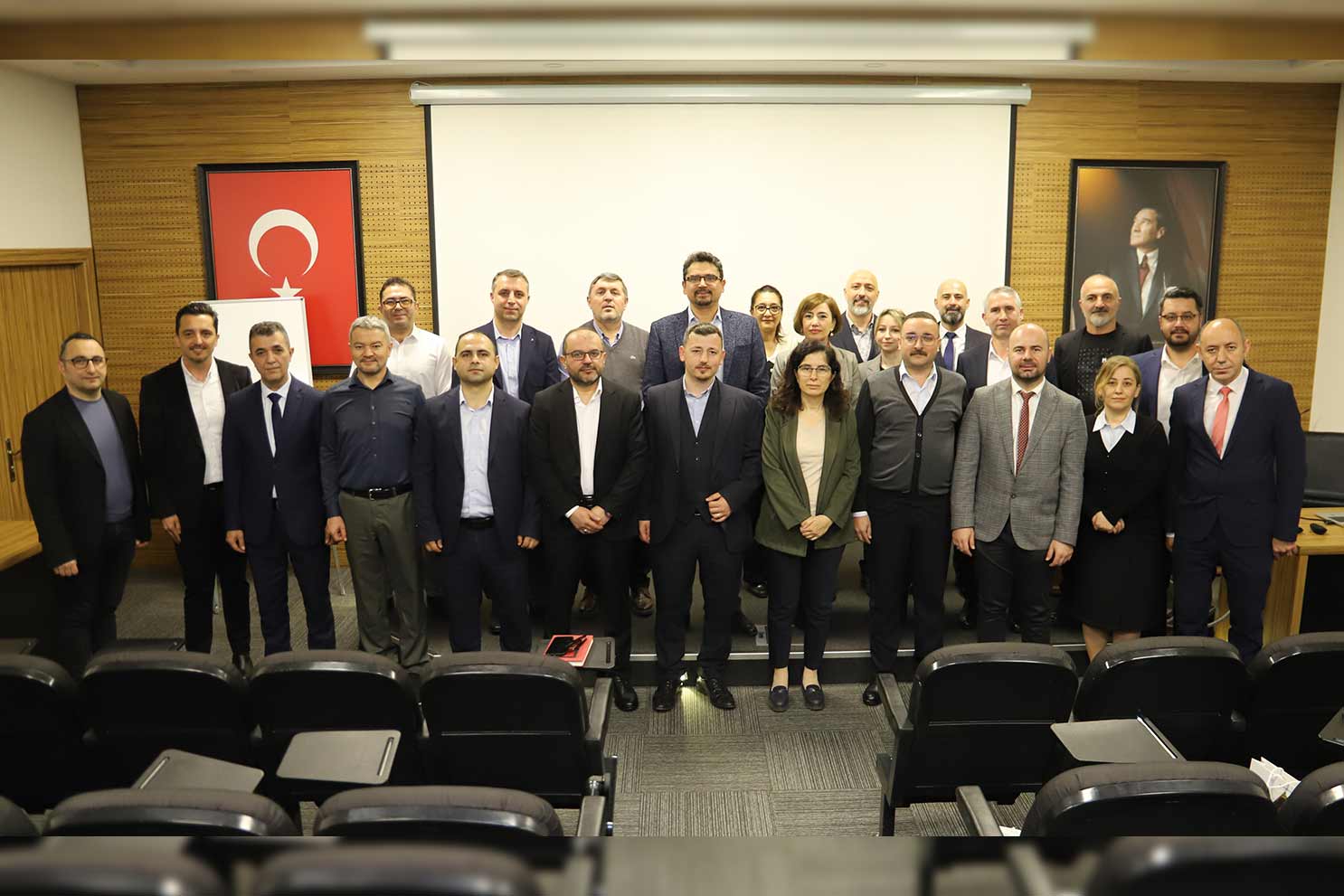 SEDAŞ, müşteri hizmetleri ve çağrı merkezi çalışanlarını ödüllendirdi