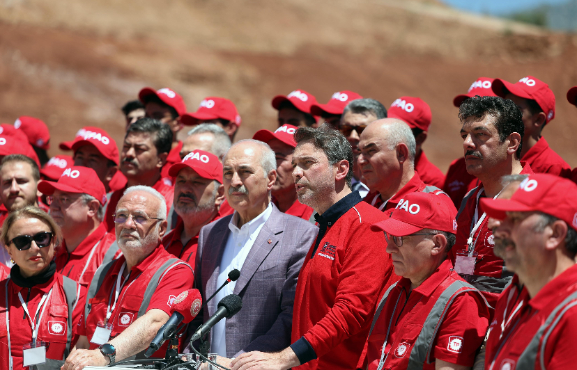 Milletvekilleri, Şırnaklı gençlerle 19 Mayıs’ı kutladı