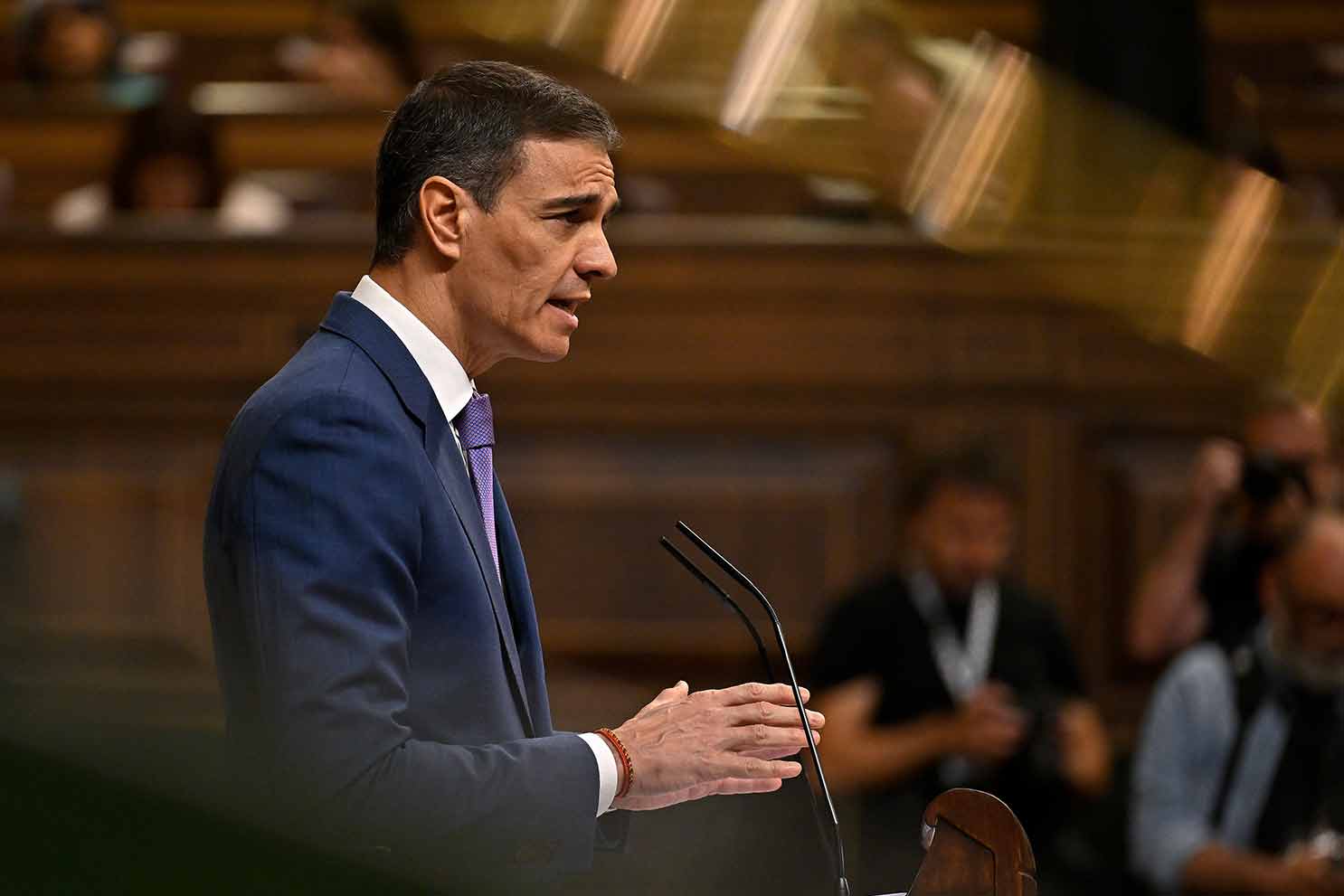 İspanya Başbakanı Sanchez, nükleer santralleri yöneten büyük enerji firmalarını suçladı
