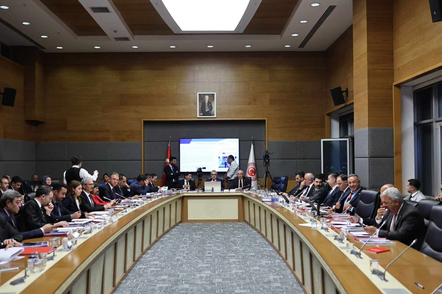 TBMM KİT Komisyonu’nda Türkiye Kömür İşletmeleri Kurumu’nun 2021 ve 2022 yılı hesapları görüşüldü