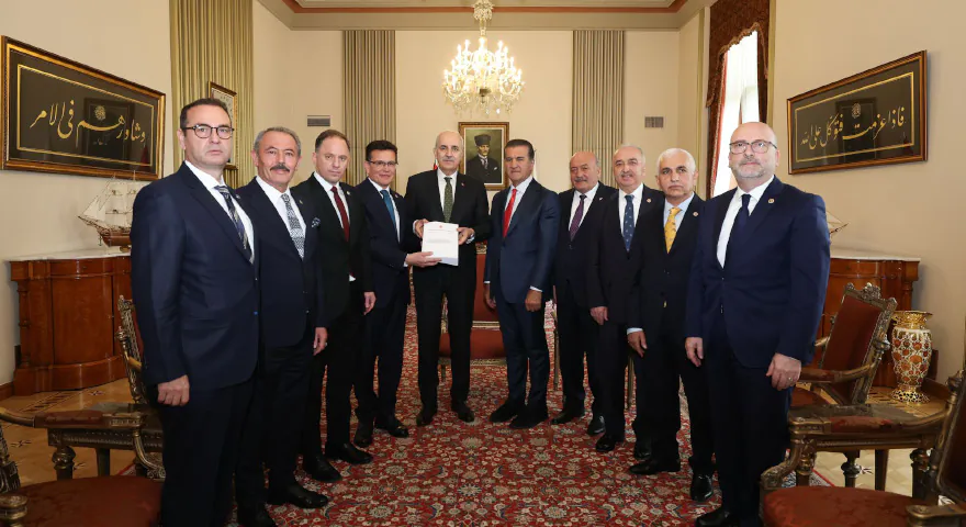 TBMM İliç Maden Kazasını Araştırma Komisyonu, raporunu Meclis Başkanı Kurtulmuş’a sundu