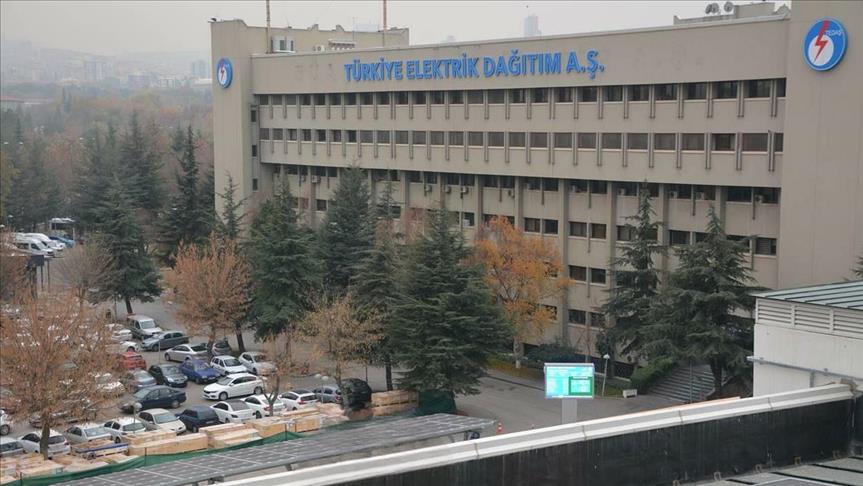 TEDAŞ, enerji hatlarında düzenli bakım ile elektrik kaynaklı yangınların önlenebileceğini bildirdi