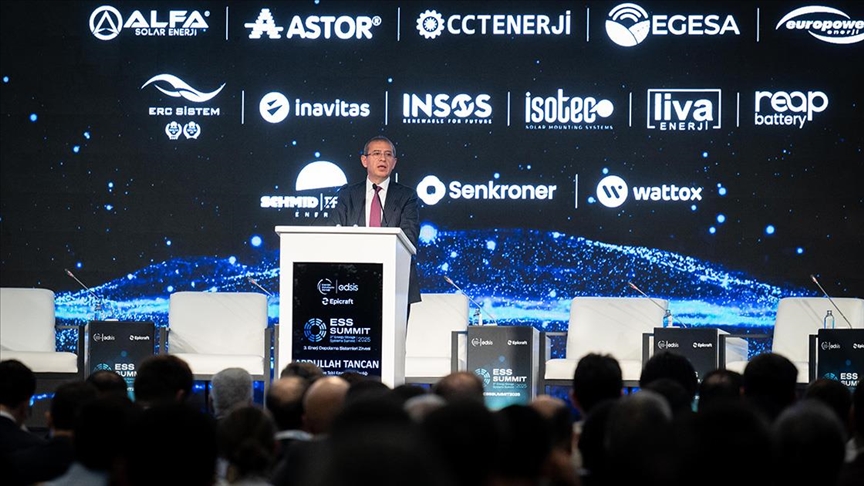 Enerjide “süper izin torba kanunu”nun bu hafta Meclis’e sevk edilmesi bekleniyor