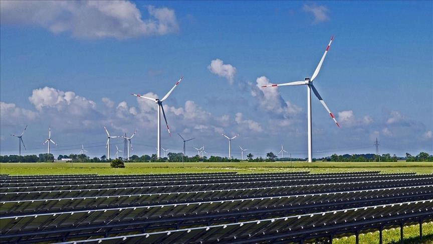 Güneş ve rüzgarda yapılacak yeni YEKA’lar yaklaşık 2 milyar dolarlık yatırım getirecek