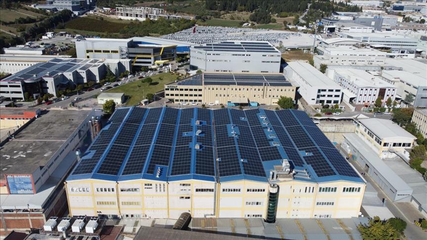 CW Enerji, Bursa’da bir firmanın çatısına GES kurulumu gerçekleştirdi