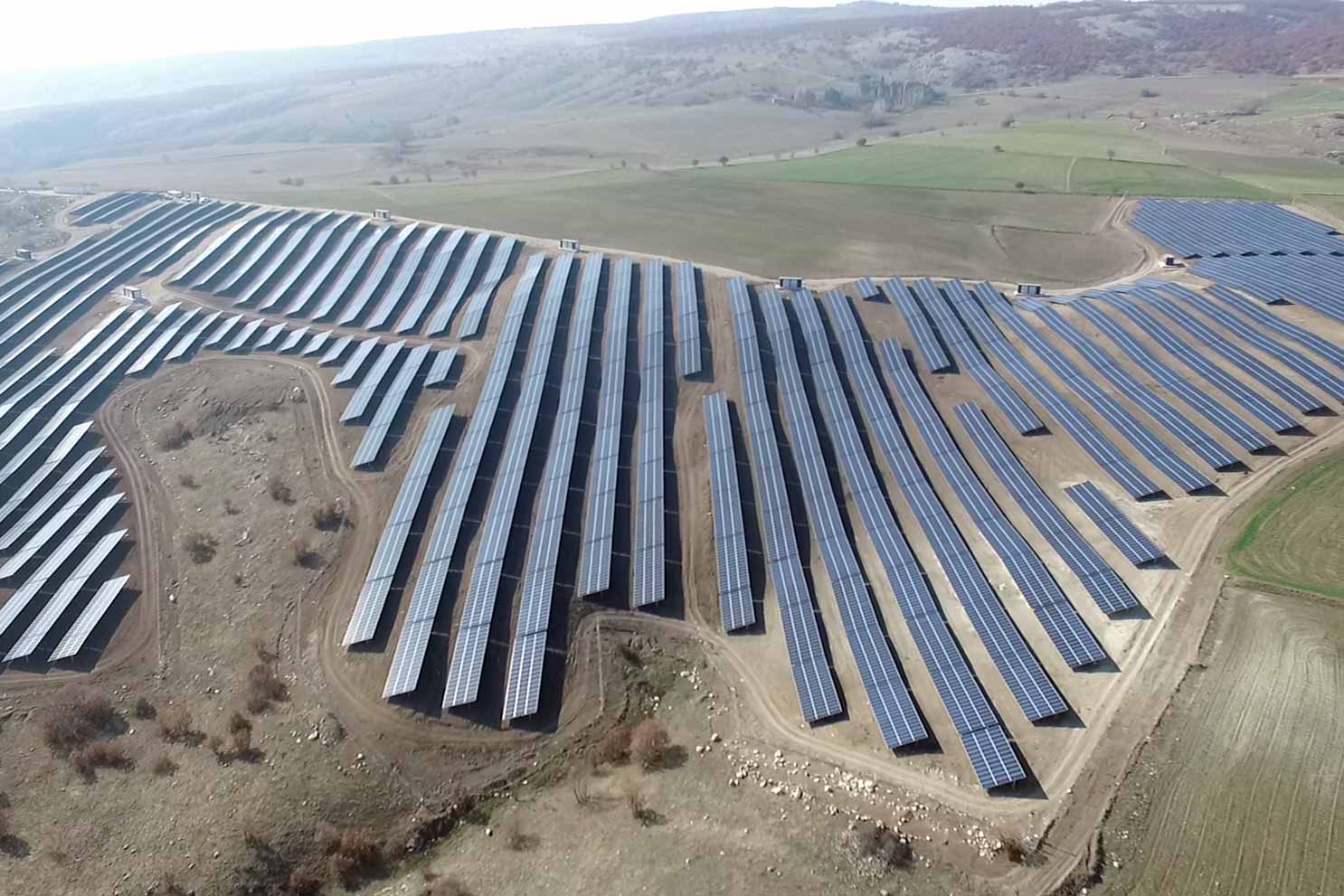 Güneşten elektrik üretiminde yılın rekoru kırıldı: ‘İki Türkiye’nin enerjisini üretmek mümkün’