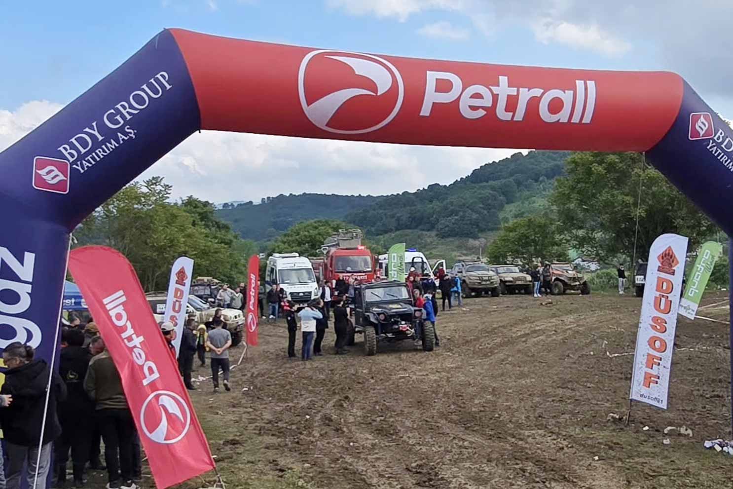 34. Geleneksel Off-Road Şenlikleri Düzce’de BDY Group Yatırım A.Ş. ana sponsorluğu ile gerçekleştirildi