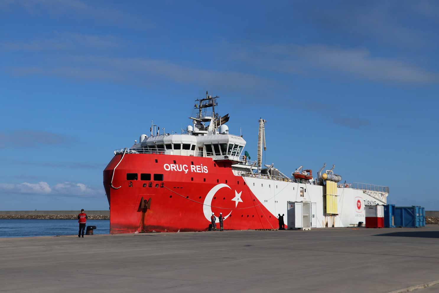 Oruç Reis Sismik Araştırma Gemisi, Filyos Limanı’na demirledi