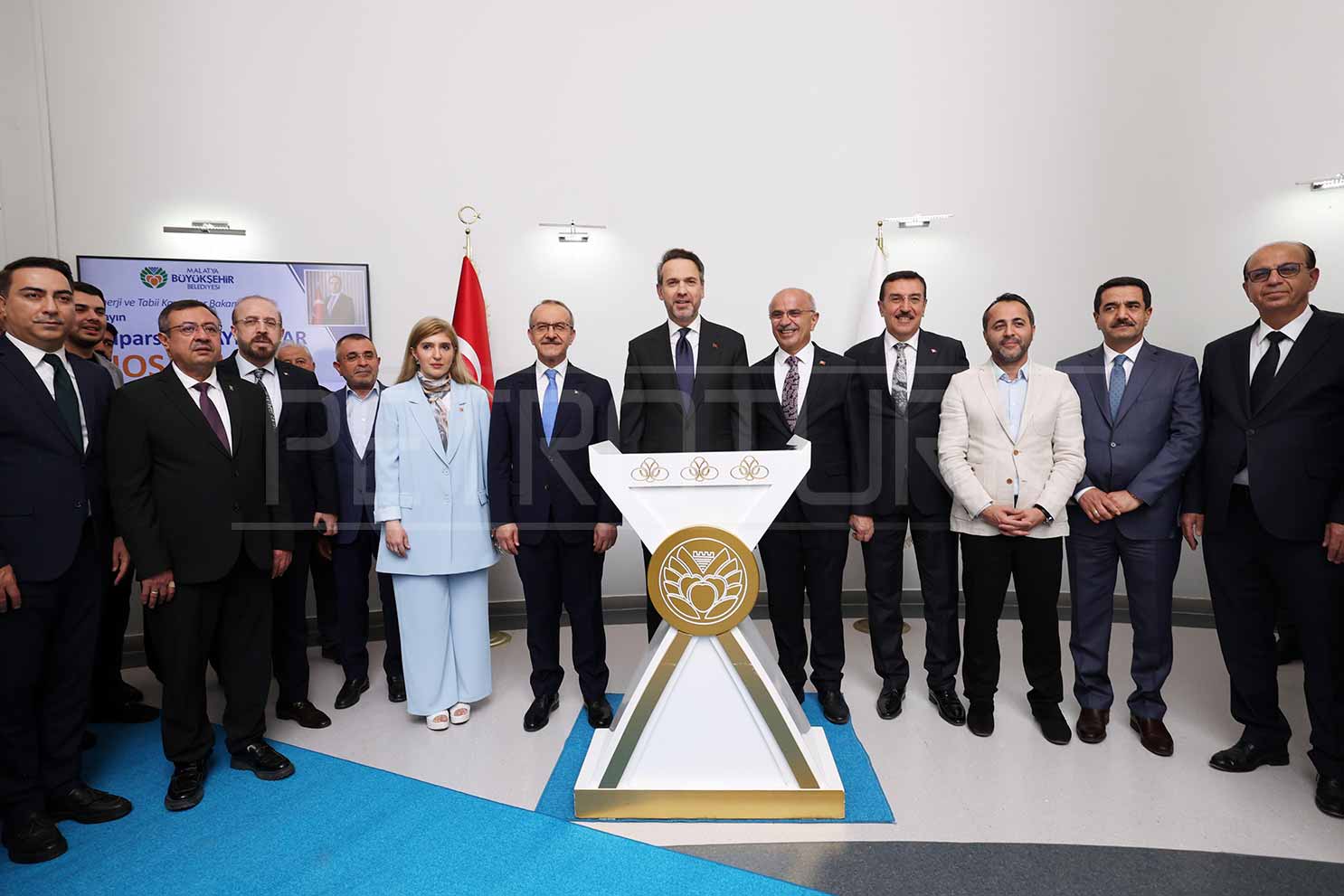 Enerji ve Tabii Kaynaklar Bakanı Bayraktar, Malatya’da konuştu