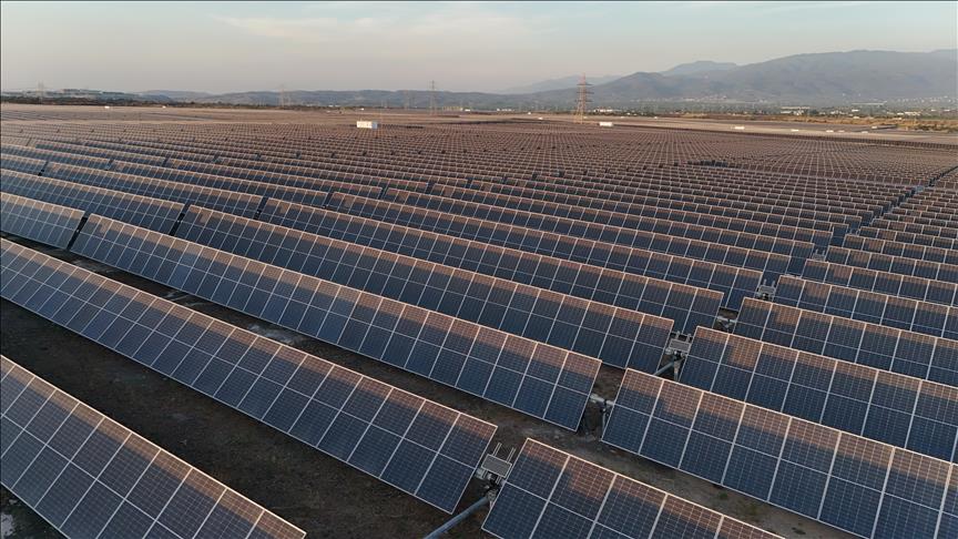 AB’de güneş enerjisi kurulumu hız kesti