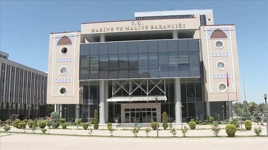 Maliye usulsüz kullanılan “T” plakalı Ferrarilerin peşine düştü