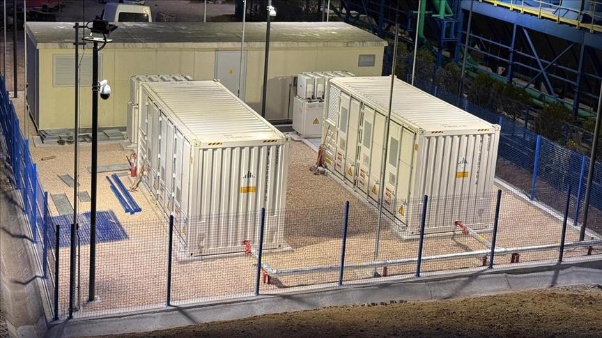 Enerjisa Üretim, Türkiye’nin ilk bakanlık kabulü yapılan Batarya Depolama Tesisi’ni devreye aldı