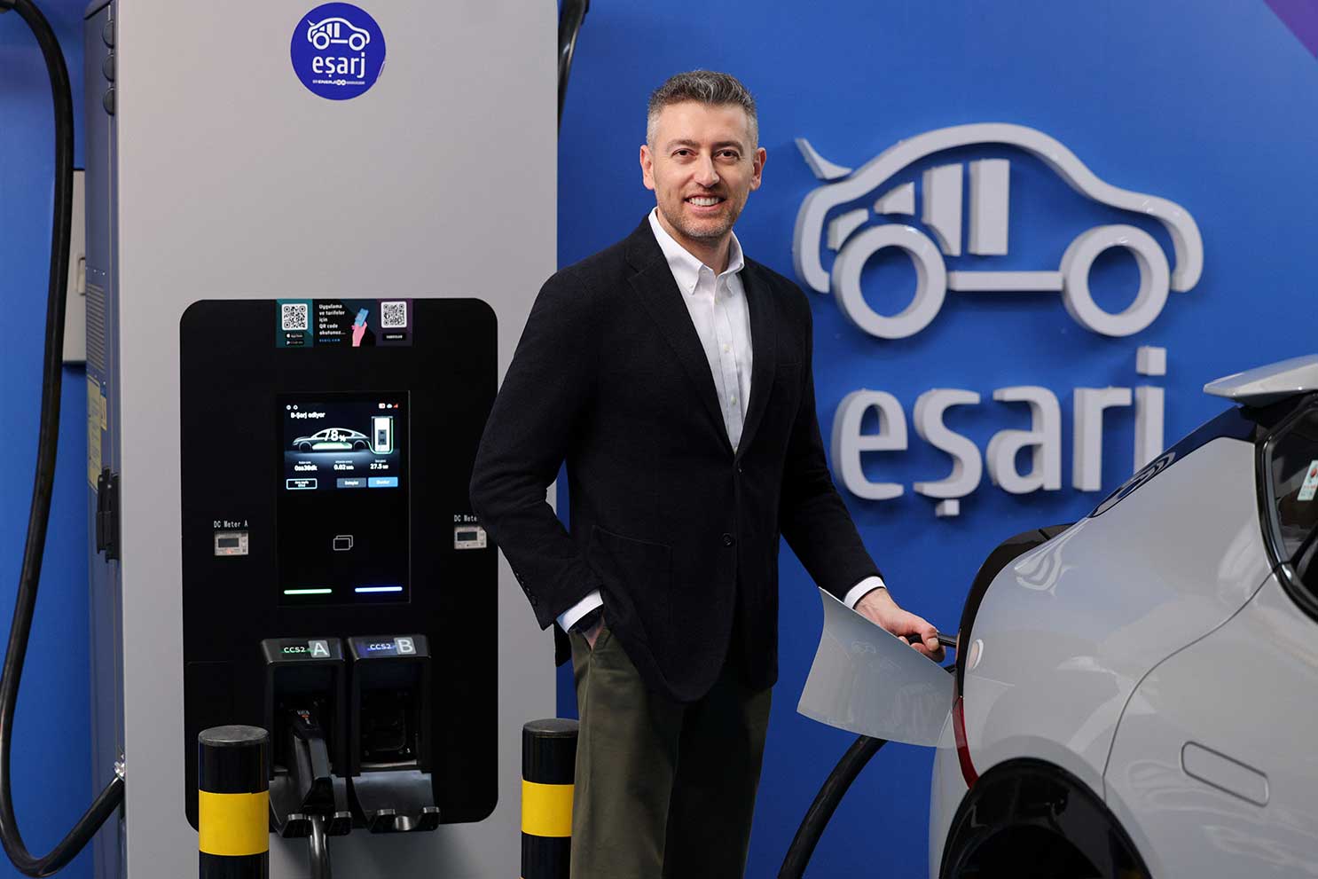 Eşarj Auto özelliği ile tek adımda kolay ve güvenli şarjlanma yeniliği