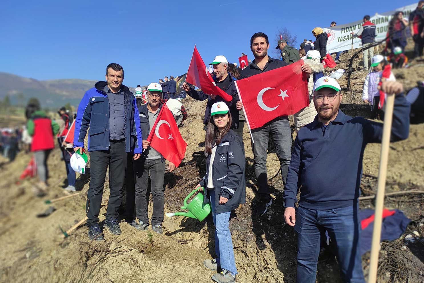 SEDAŞ, geleceğe nefes olmak için 500 fidan dikti
