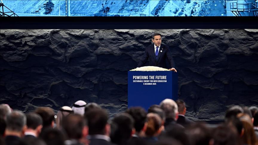 Bakan Bayraktar, Özbekistan’da enerji projelerinin tanıtım etkinliğine katıldı