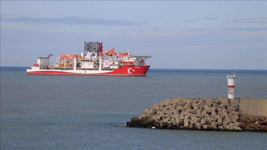 Ultra derin deniz sondaj gemisi “Yıldırım” Filyos Limanı’nda