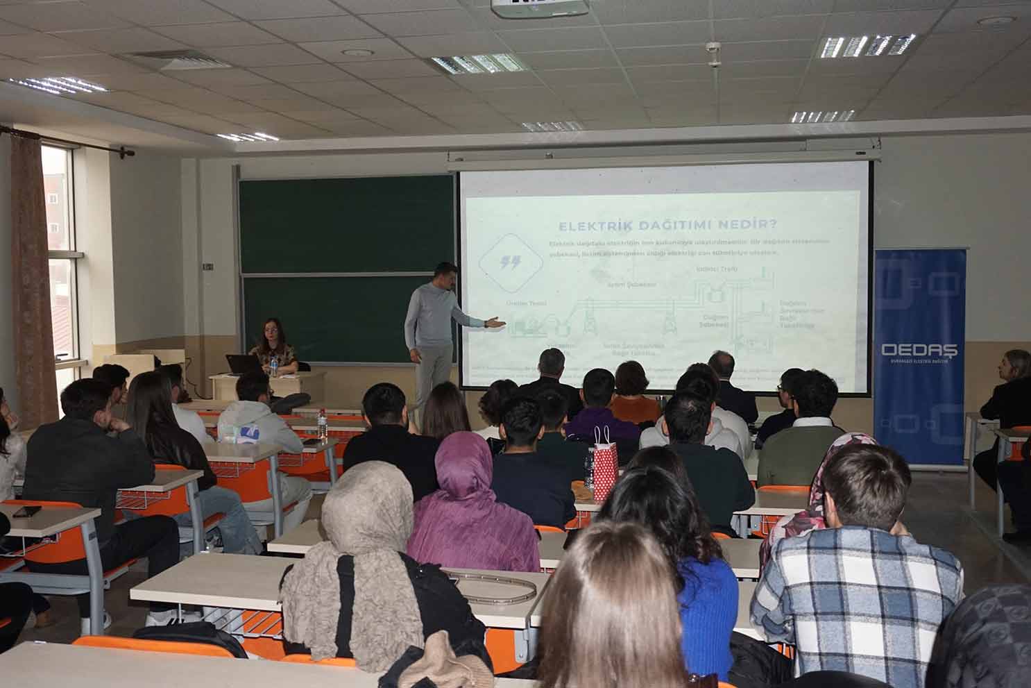 OEDAŞ ve ESO’dan Bilecik’te üniversite öğrencilerine “Yeşil Yakalı” eğitimi