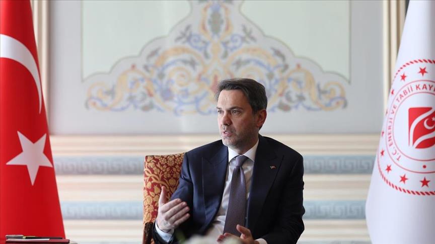 Bakan Bayraktar, İstanbul’da basın mensuplarının sorularını yanıtladı