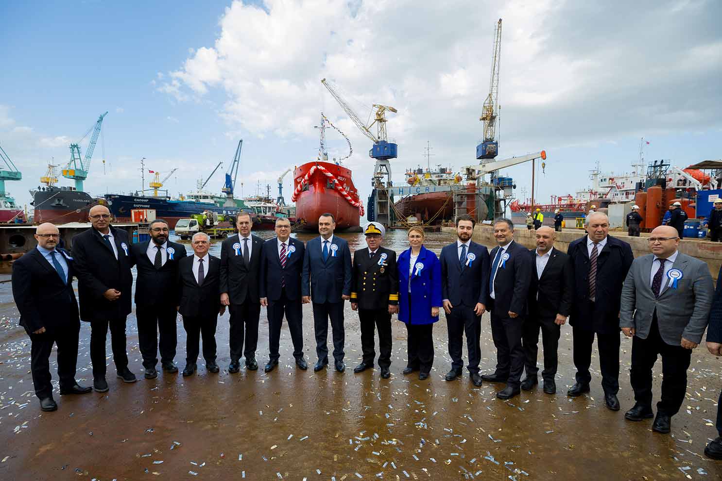 Petrol Ofisi Grubu ve Hicri Ercili Grup iş birliğinde inşa edilen ilk tanker “Wolf 1” suya indirildi