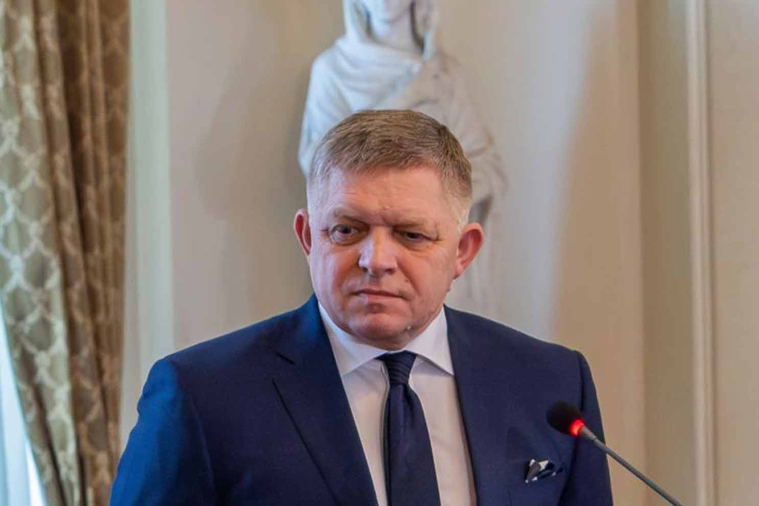 Slovakya Başbakanı Fico’dan Ukrayna’ya elektrik tedarikini kesme tehdidi