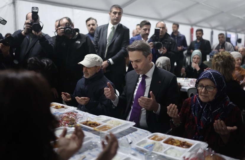 Bakan Bayraktar, Aydın’da konuştu