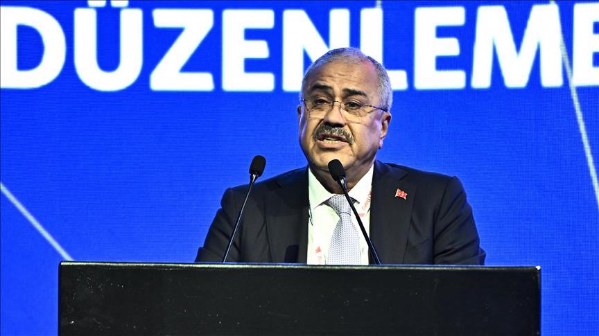 Yenilenebilir hibrit yatırımları yaklaşık 4 milyar dolarlık büyüklüğe ulaştı
