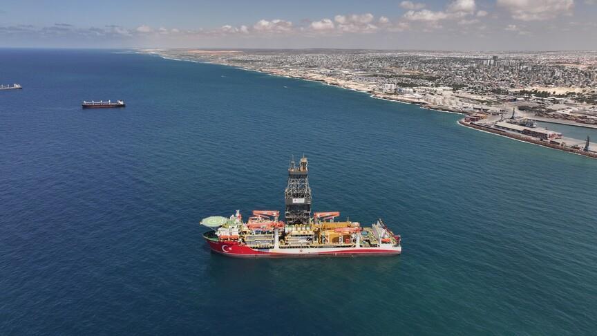 Sondaj gemisi Çağrı Bey’in Mogadişu’ya ulaşmasıyla Somali açıklarındaki enerji arayışında yeni aşamaya geçildi