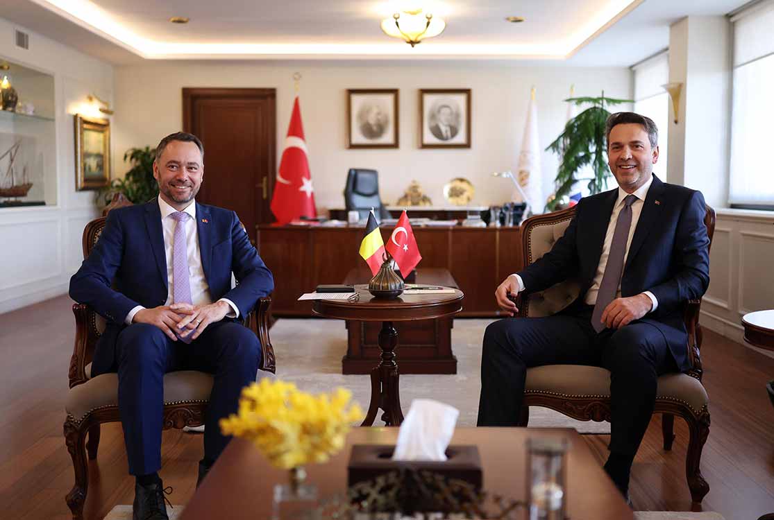 Bakan Bayraktar, Belçika Başbakan Yardımcısı Prevot ile görüştü