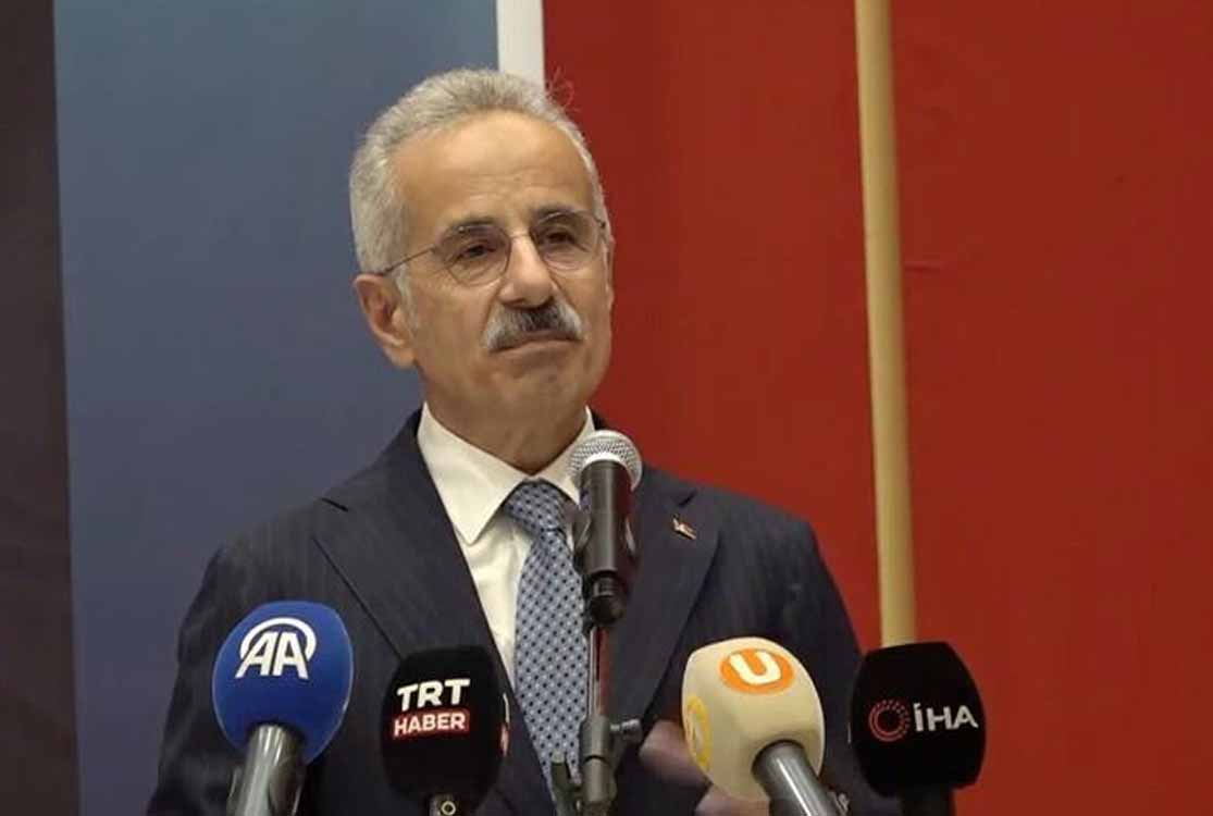 Bakan Uraloğlu, “Sıfır Atık Forumu 2026” kapsamında düzenlenen panelde konuştu
