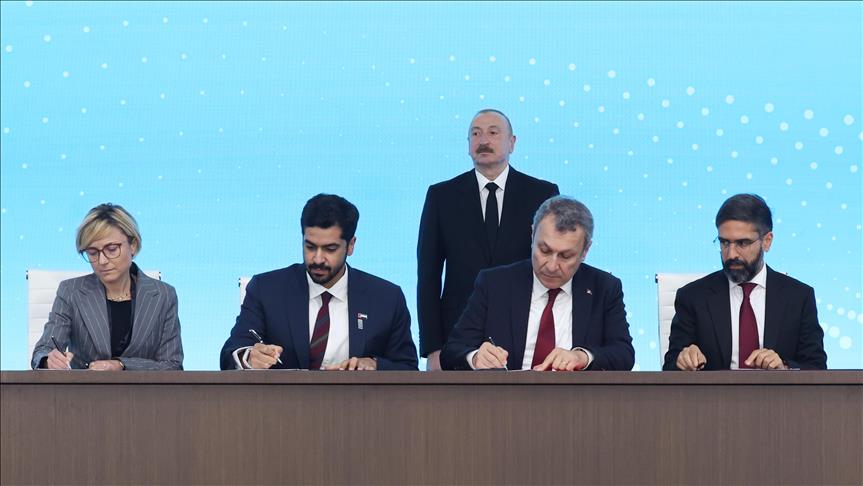 Azerbaycan’dan Türkiye’ye 33 milyar metreküp doğal gaz arzı için anlaşma imzalandı