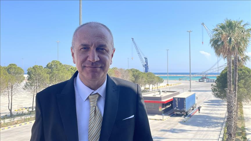 Denizüstü Rüzgar Enerjisi Derneğinin ilk liman toplantısı Mersin’de düzenlendi