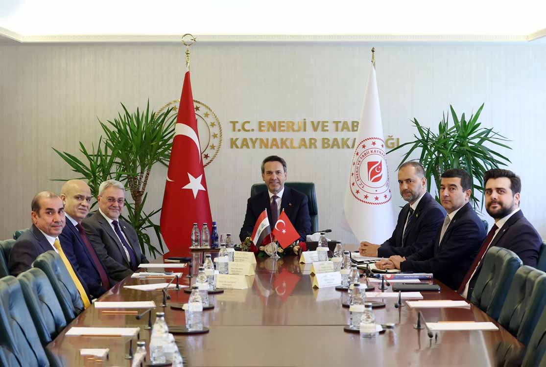 Bakan Bayraktar, Iraklı yetkililerle enerji iş birliği imkanlarını görüştü