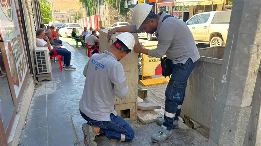 Mardin’de elektrik panolarından yaklaşık 2 bin tanesine yetkisiz müdahale yapıldığı belirlendi