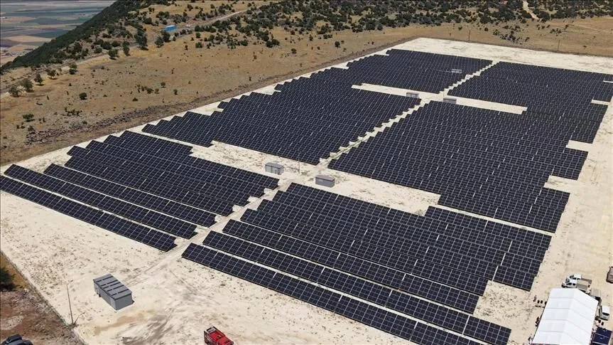 Kahramanmaraş’ta Kuveyt fonu desteğiyle kurulan güneş enerji santrali hizmete açıldı