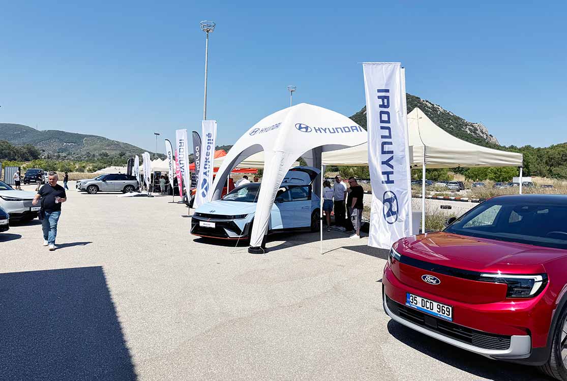 Elektrikli ve hibrit mobilitenin nabzı İzmir’de attı